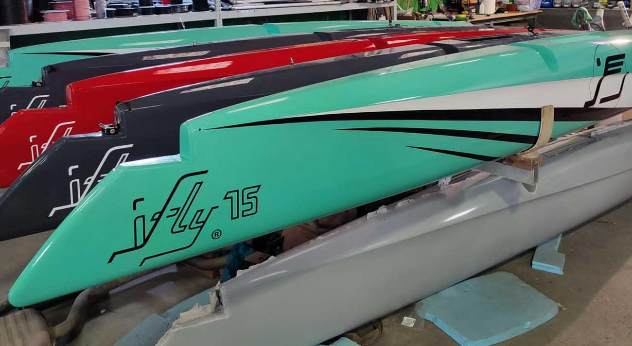 Production of hydrofoil carbon sailing boats